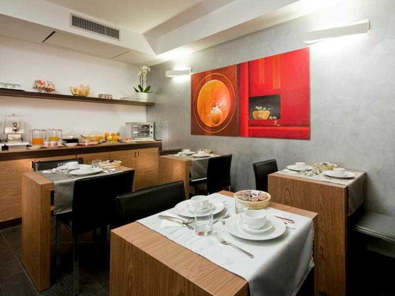 Hotel Rinascimento - Gruppo Trevi Hotels Roma Esterno foto